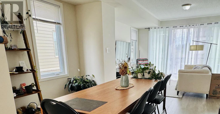 524 Ozawa Private, Ottawa, ON, K1K 4Z9 - 4