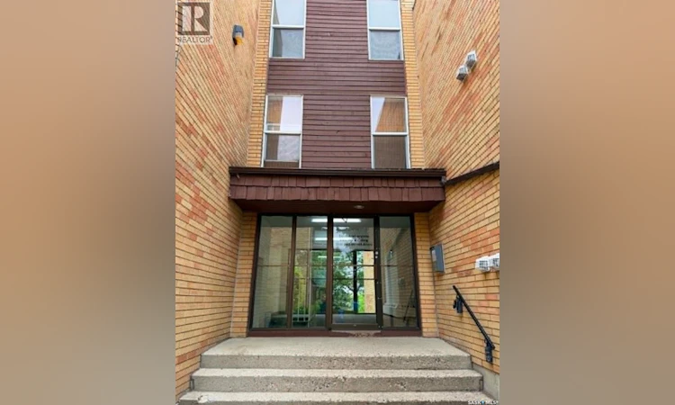 207-423 Tait Court