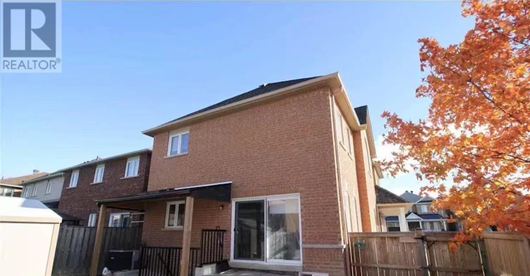 24 Jenmat Drive, Markham, ON, L6E 2A8