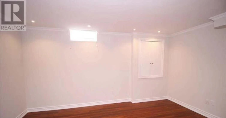 24 Jenmat Drive, Markham, ON, L6E 2A8 - 8