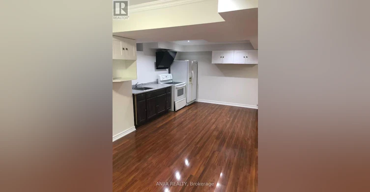 24 Jenmat Drive, Markham, ON, L6E 2A8 - 4