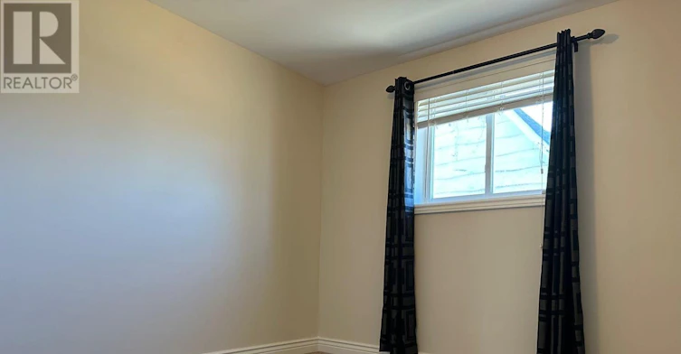 UPPER-28 Collins Crescent, Aurora, ON, L4G 2W2 - 9