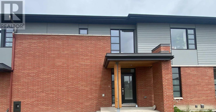 747 Acai Way, Ottawa, ON, K1X 0K1 - 2