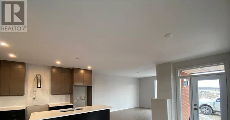 747 Acai Way, Ottawa, ON, K1X 0K1 - 6