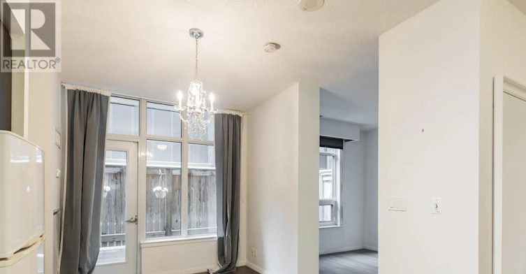 104-35 Hayden Street, Toronto, ON, M4Y 3C3 - 4