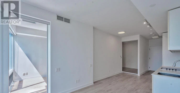 2913-3 Gloucester Street, Toronto, ON, M4Y 0C6 - 4