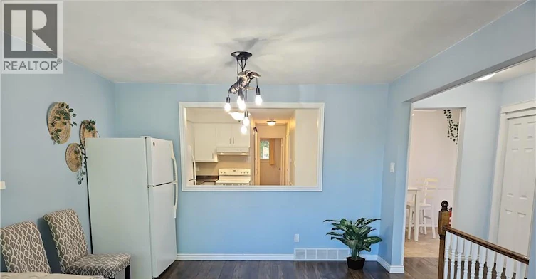 637B Silverbirch Road, Waterloo, ON, N2L 4R4 - 10