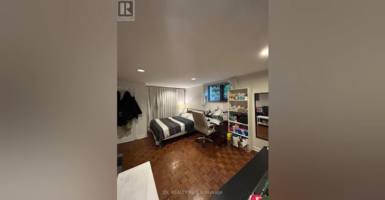 BSMT-19 Glengrove Ave Avenue E, Toronto, ON, M4N 1E6 - 13