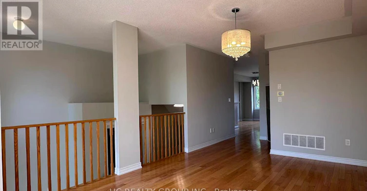 7 Lily Cup Avenue, Toronto, ON, M1L 0H4 - 6