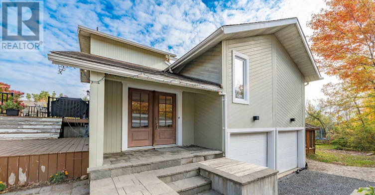 1238 Barnwell Crescent, Ottawa, ON, K4B 1K4