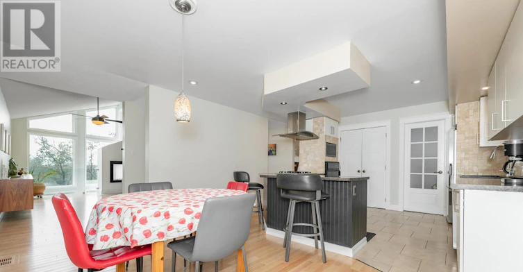 1238 Barnwell Crescent, Ottawa, ON, K4B 1K4 - 16