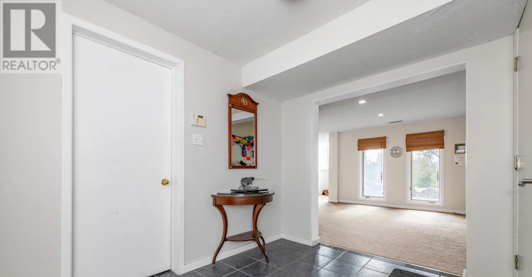 1238 Barnwell Crescent, Ottawa, ON, K4B 1K4 - 5