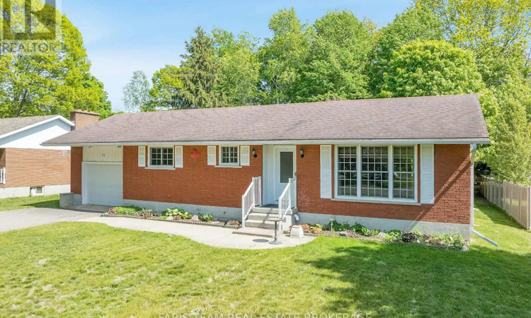 19 Maplegate Road