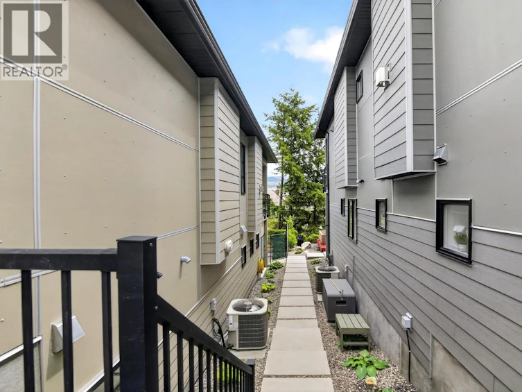 9695 Celeste Road, Lake Country, BC, V4V 2R9 - 43