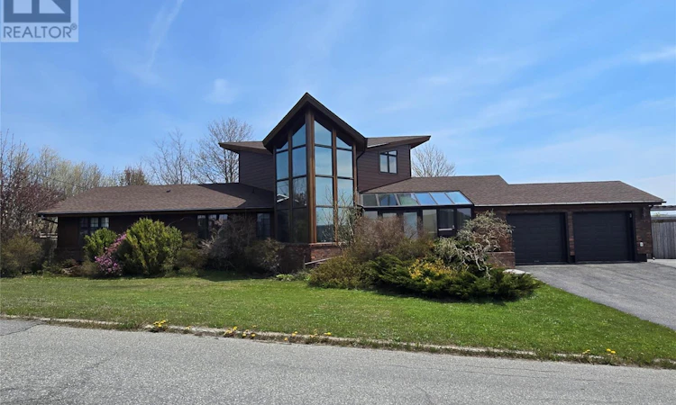 44 Ohio Drive