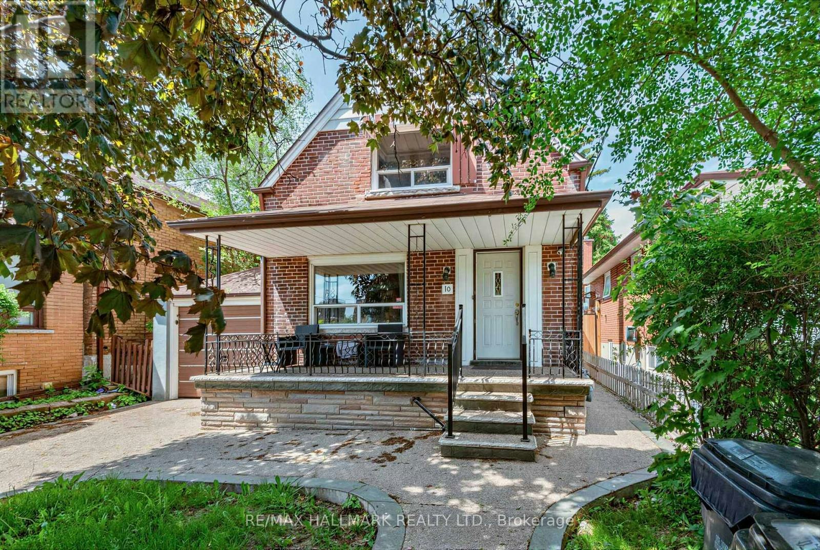 BASEMENT-10 Hartley Avenue, Toronto, ON, M6E 4E6