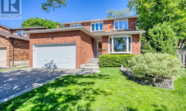 32 Roslo Court
