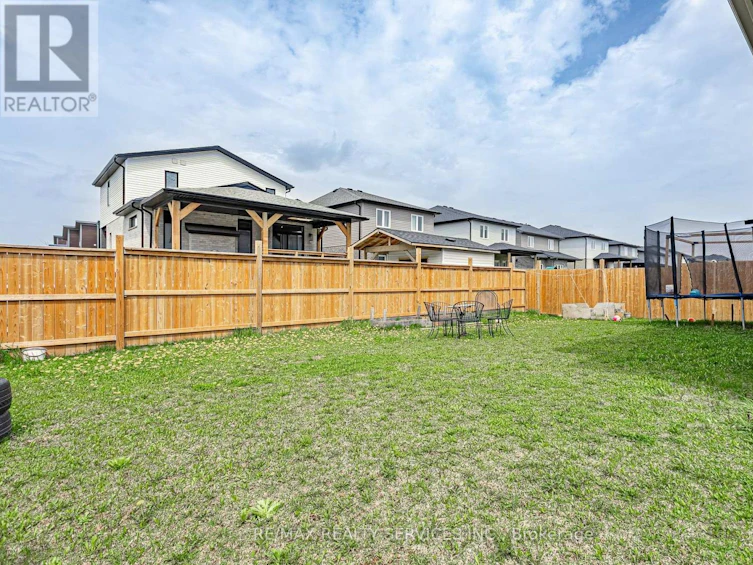 2227 Evans Boulevard, London, ON, N6M 0H7 - 31