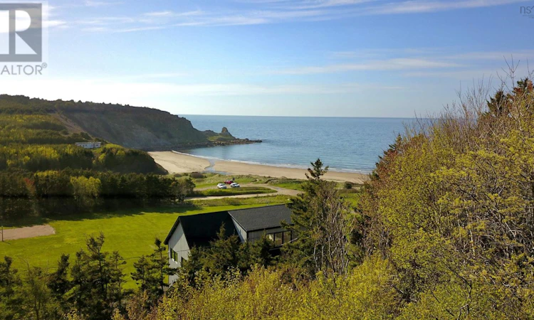25-1 Chimney Corner Beach Road