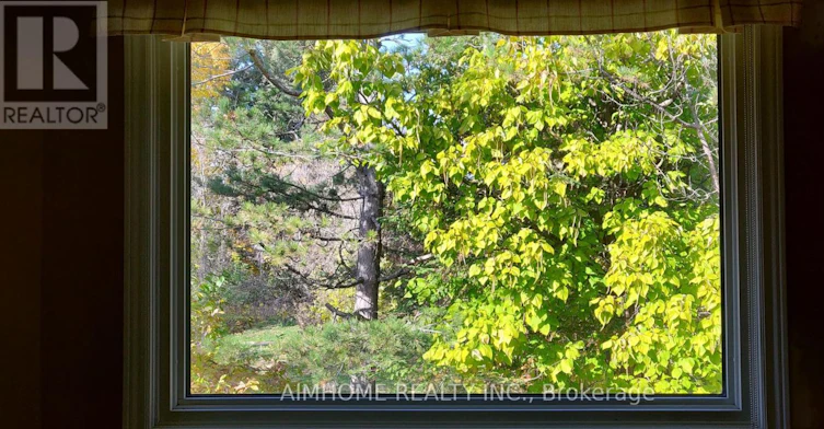 80 Golf Links Drive, Aurora, ON, L4G 3V3 - 18