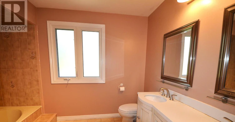 80 Golf Links Drive, Aurora, ON, L4G 3V3 - 12
