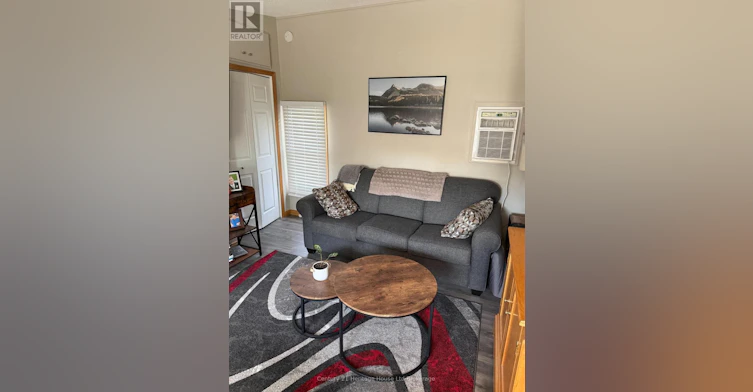 6B Cranberry Road, Tillsonburg, ON, N4G 4Y9 - 3