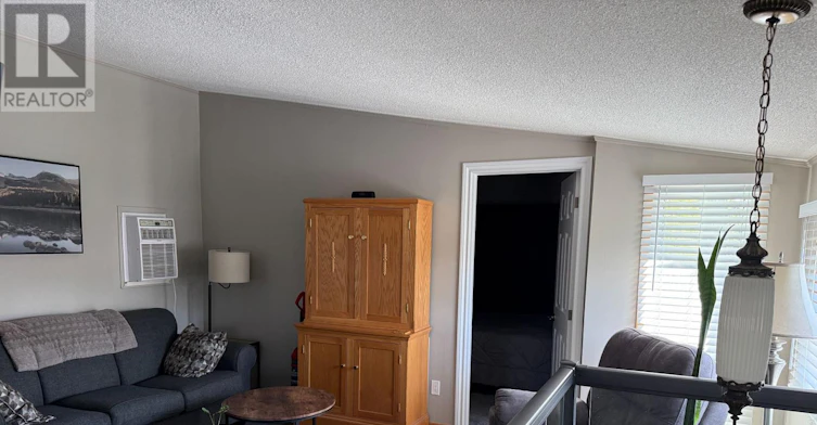 6B Cranberry Road, Tillsonburg, ON, N4G 4Y9 - 2
