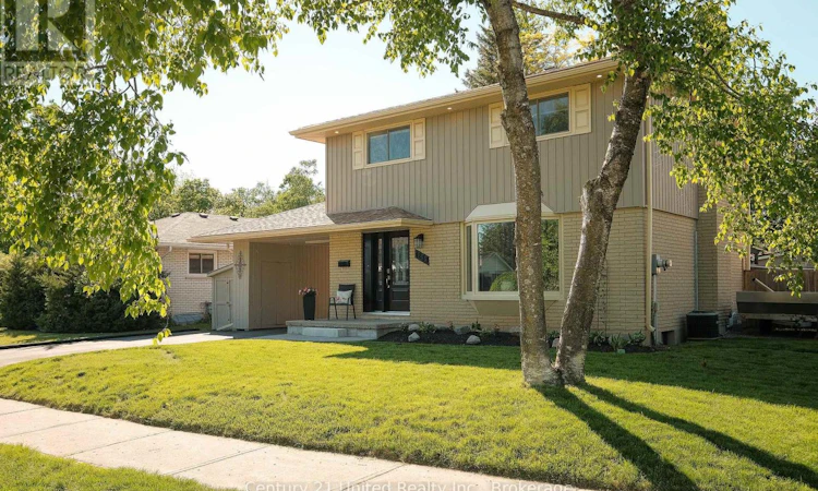 1233 Franklin Drive