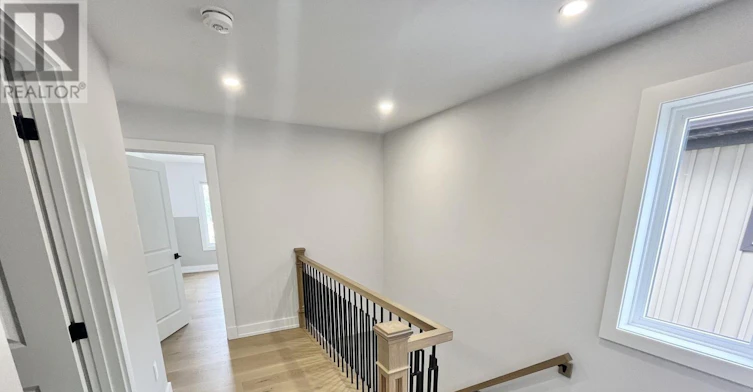 4 Keswick Street, St. Catharines, ON, L2P 1L9 - 16