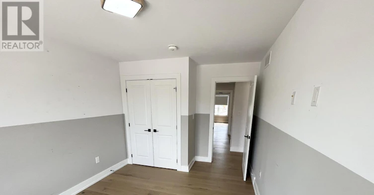 4 Keswick Street, St. Catharines, ON, L2P 1L9 - 26