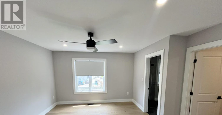 4 Keswick Street, St. Catharines, ON, L2P 1L9 - 17