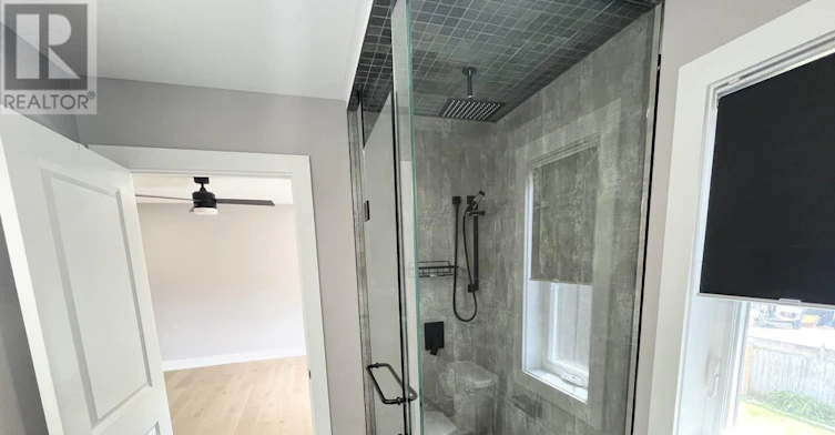 4 Keswick Street, St. Catharines, ON, L2P 1L9 - 21