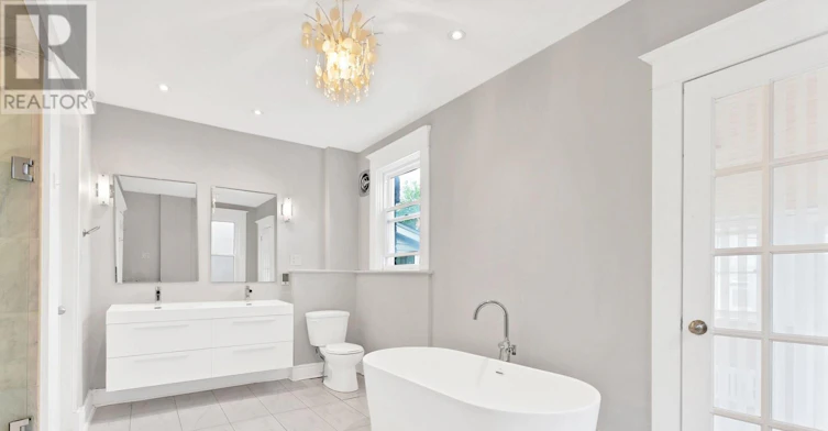 MAIN-25 Dixon Avenue, Toronto, ON, M4L 1N2 - 26