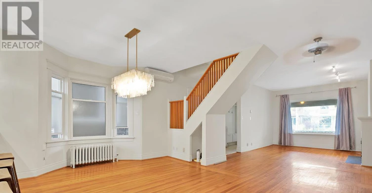 MAIN-25 Dixon Avenue, Toronto, ON, M4L 1N2 - 12
