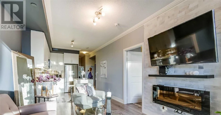 706B-9600 Yonge Street, Richmond Hill, ON, L4C 0X3 - 6
