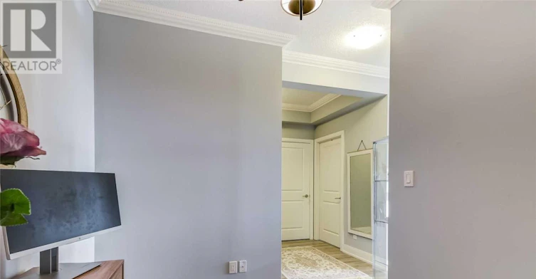706B-9600 Yonge Street, Richmond Hill, ON, L4C 0X3 - 19