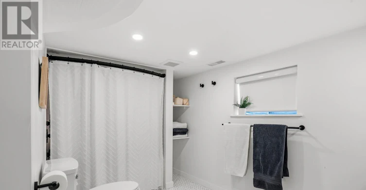 60 Woodbury Road, Toronto, ON, M8W 1X7 - 35