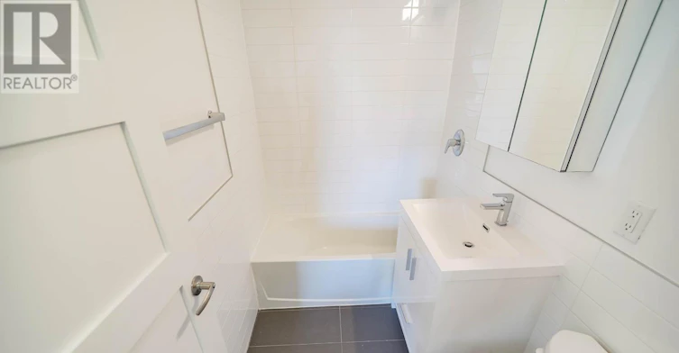 202-1545 Bathurst Street, Toronto, ON, M5P 3H6 - 12