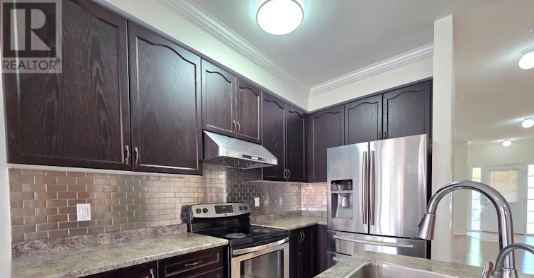 703 Hammersly Boulevard, Markham, ON, L6E 0R9 - 4