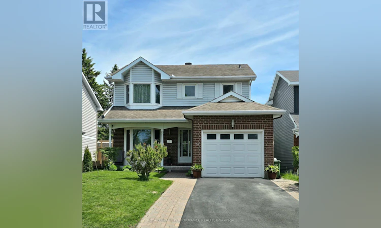 61 Hawley Crescent