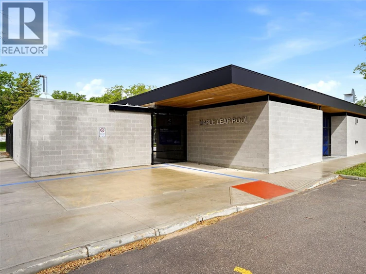 2179 Toronto Street, Regina, SK, S4P 0B7 - 42