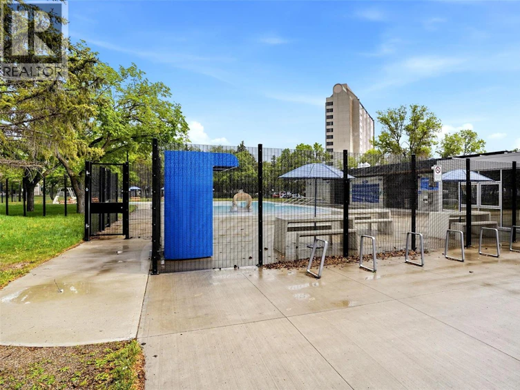 2179 Toronto Street, Regina, SK, S4P 0B7 - 41