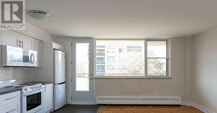 903-276 St George Street, Toronto, ON, M5R 2P6 - 4