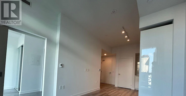 1424-121 St Patrick Street, Toronto, ON, M5T 3C1 - 2