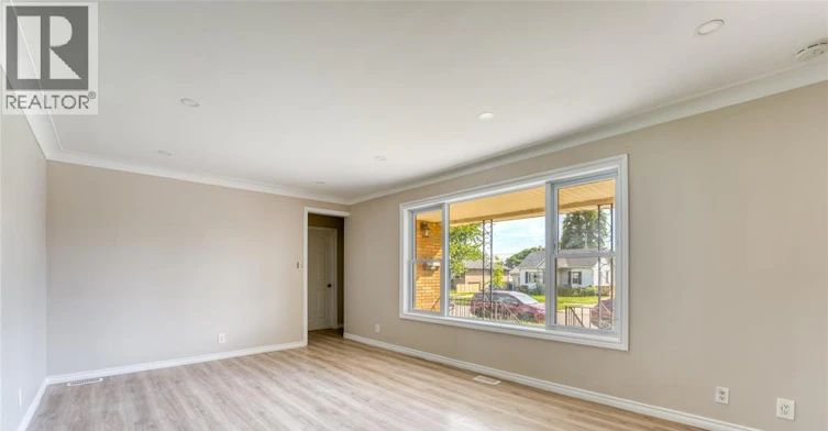 1243 Westcott Road, Windsor, ON, N8Y 4B9 - 7