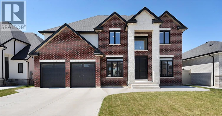 594 Orchards Crescent, Windsor, ON, N9E 0B2