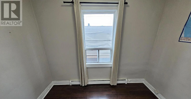 A-733 Pape Avenue, Toronto, ON, M4K 3S8 - 14