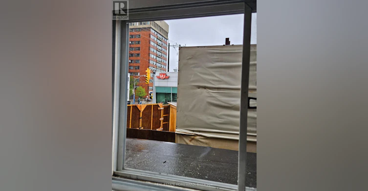 A-733 Pape Avenue, Toronto, ON, M4K 3S8 - 18