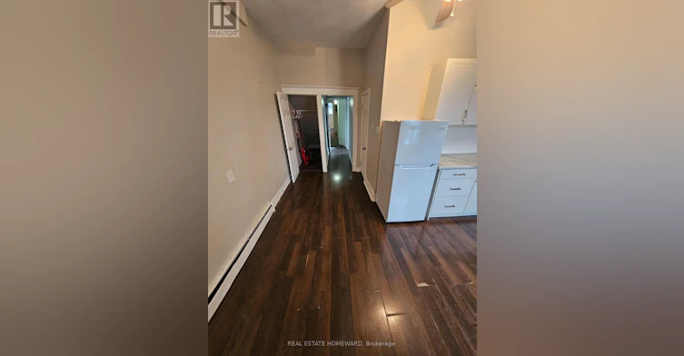A-733 Pape Avenue, Toronto, ON, M4K 3S8 - 9