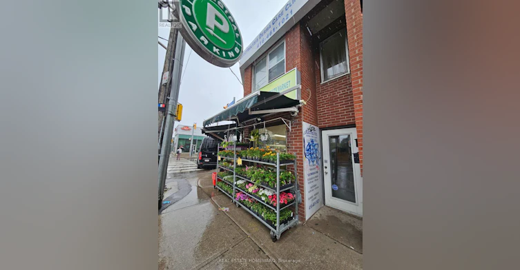 A-733 Pape Avenue, Toronto, ON, M4K 3S8 - 31